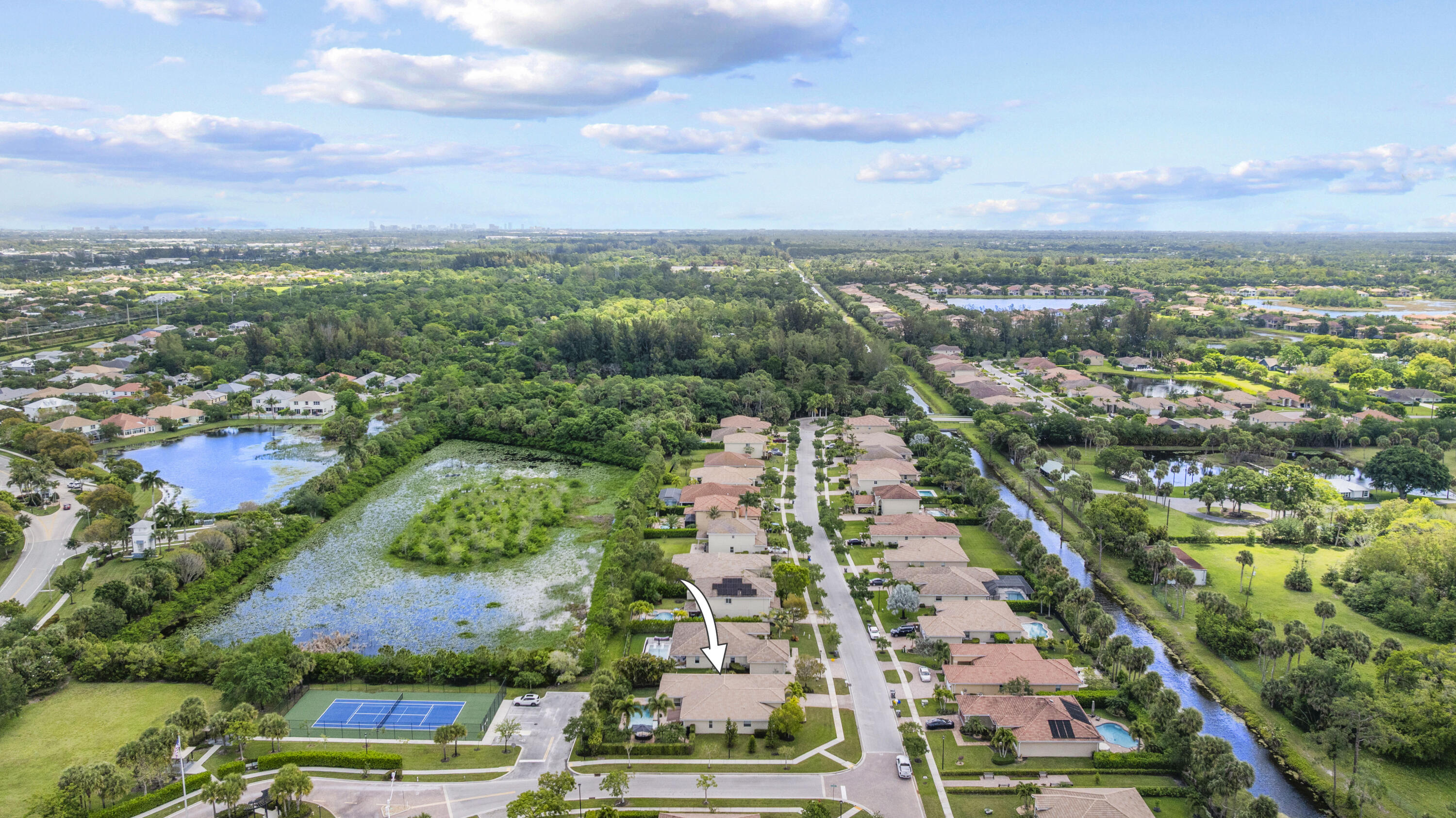 9387 Silent Oak Circle