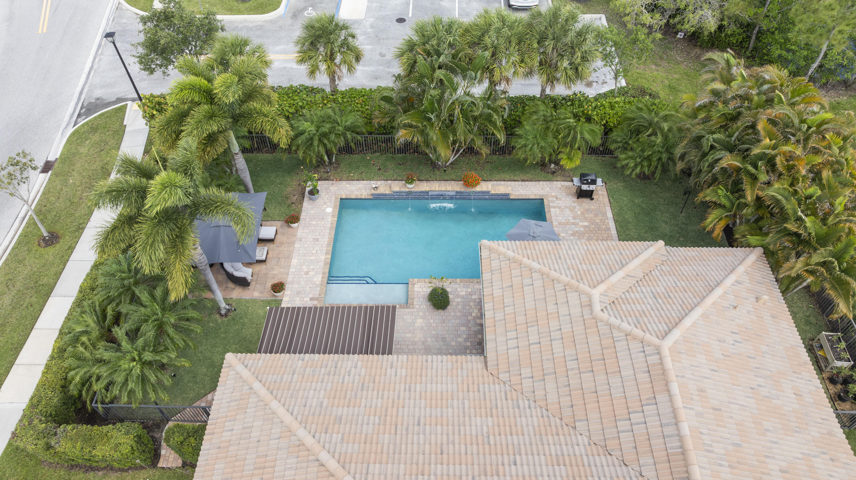 PIONEER TRAIL PUD - Residential
