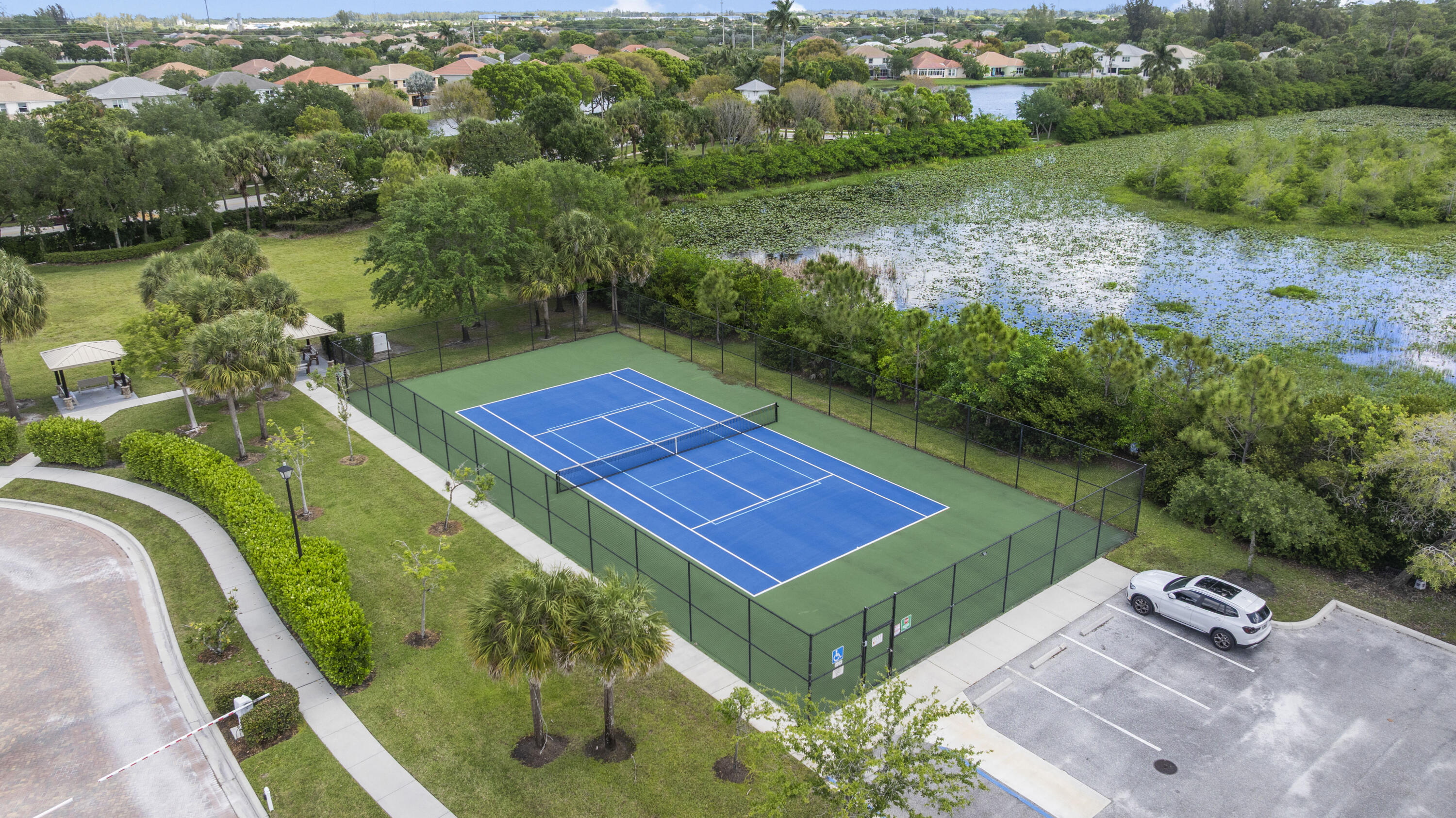 PIONEER TRAIL PUD - Residential