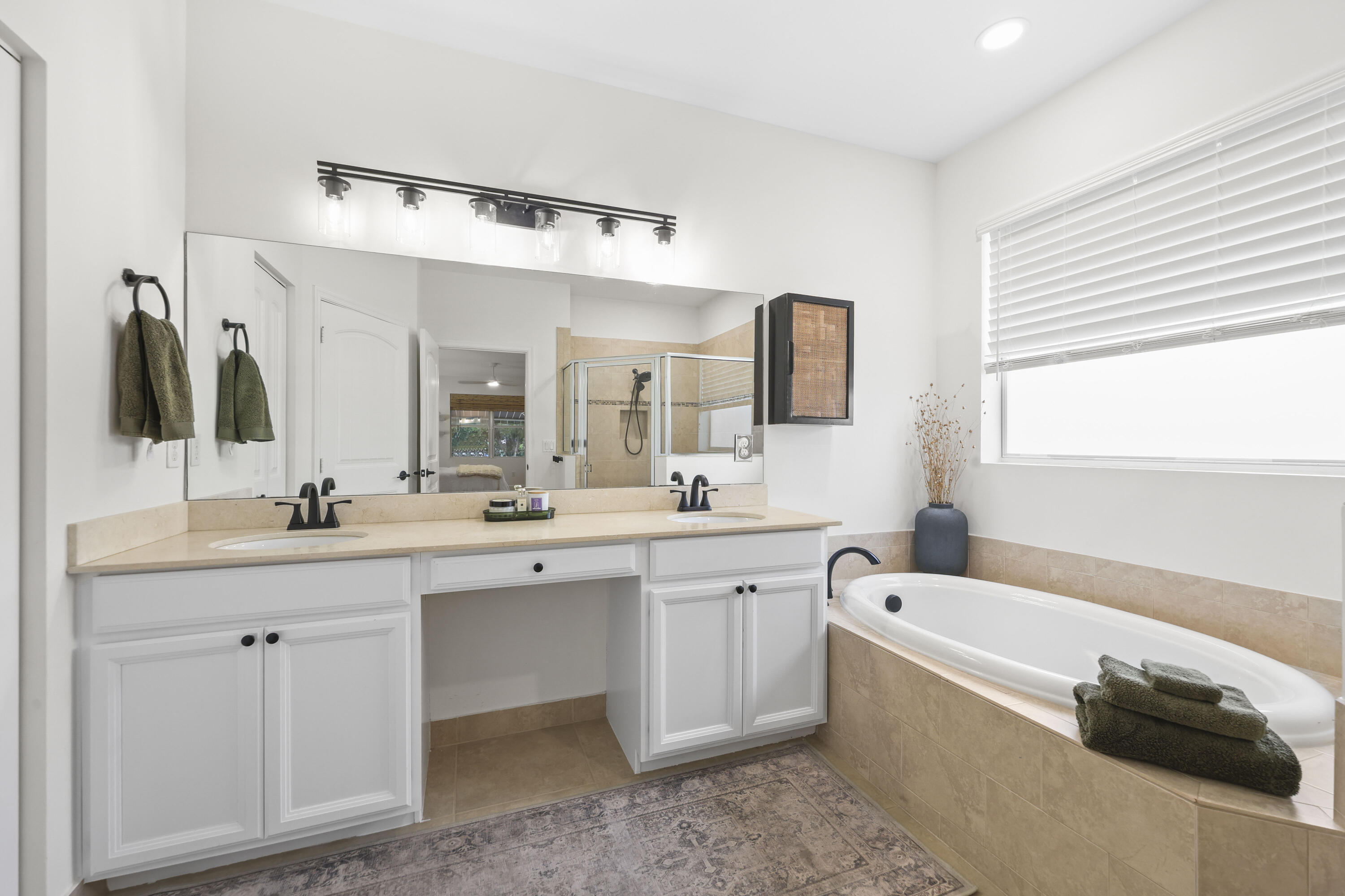 PIONEER TRAIL PUD - Residential
