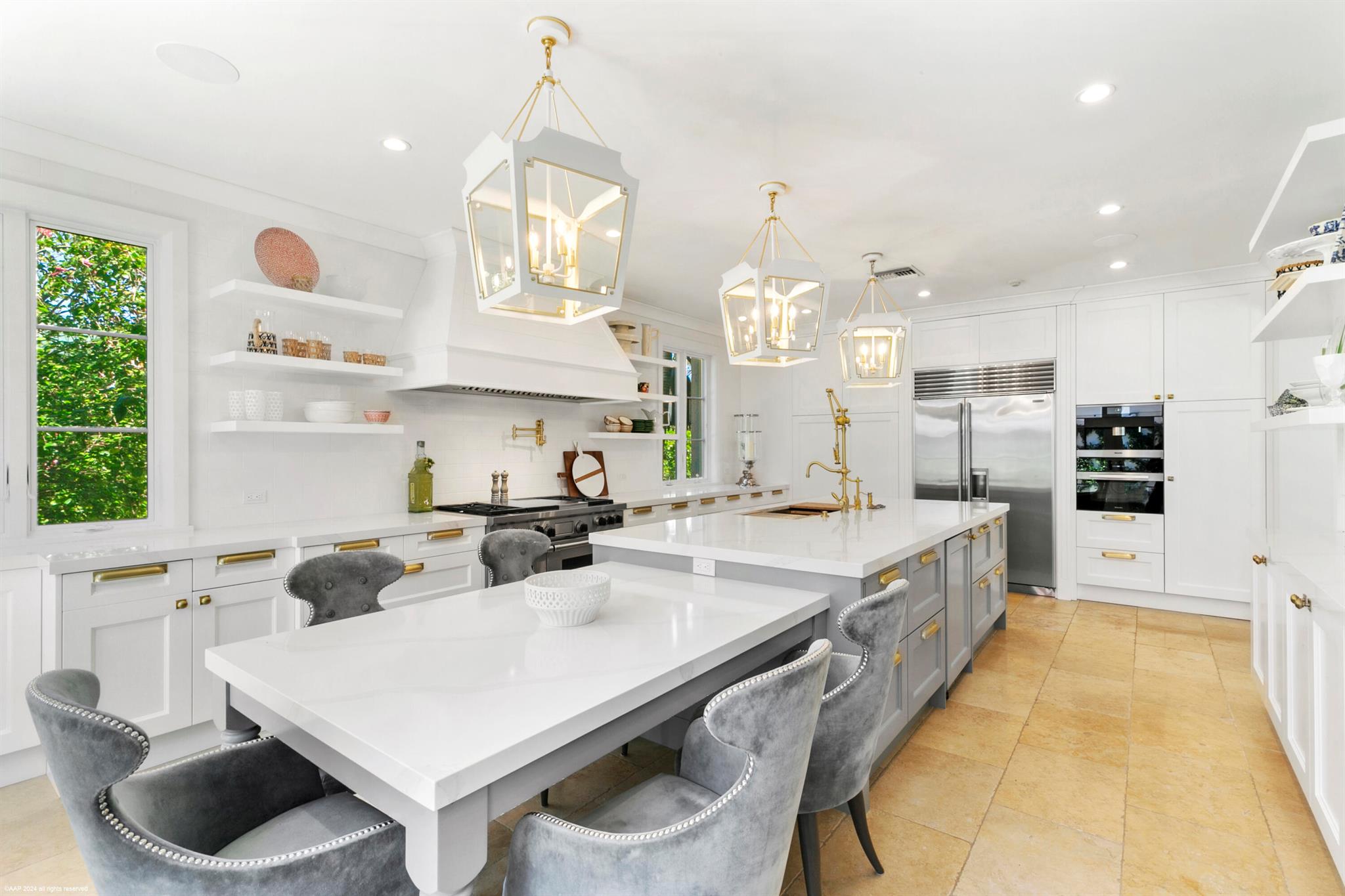 JUPITER ISLAND - Residential