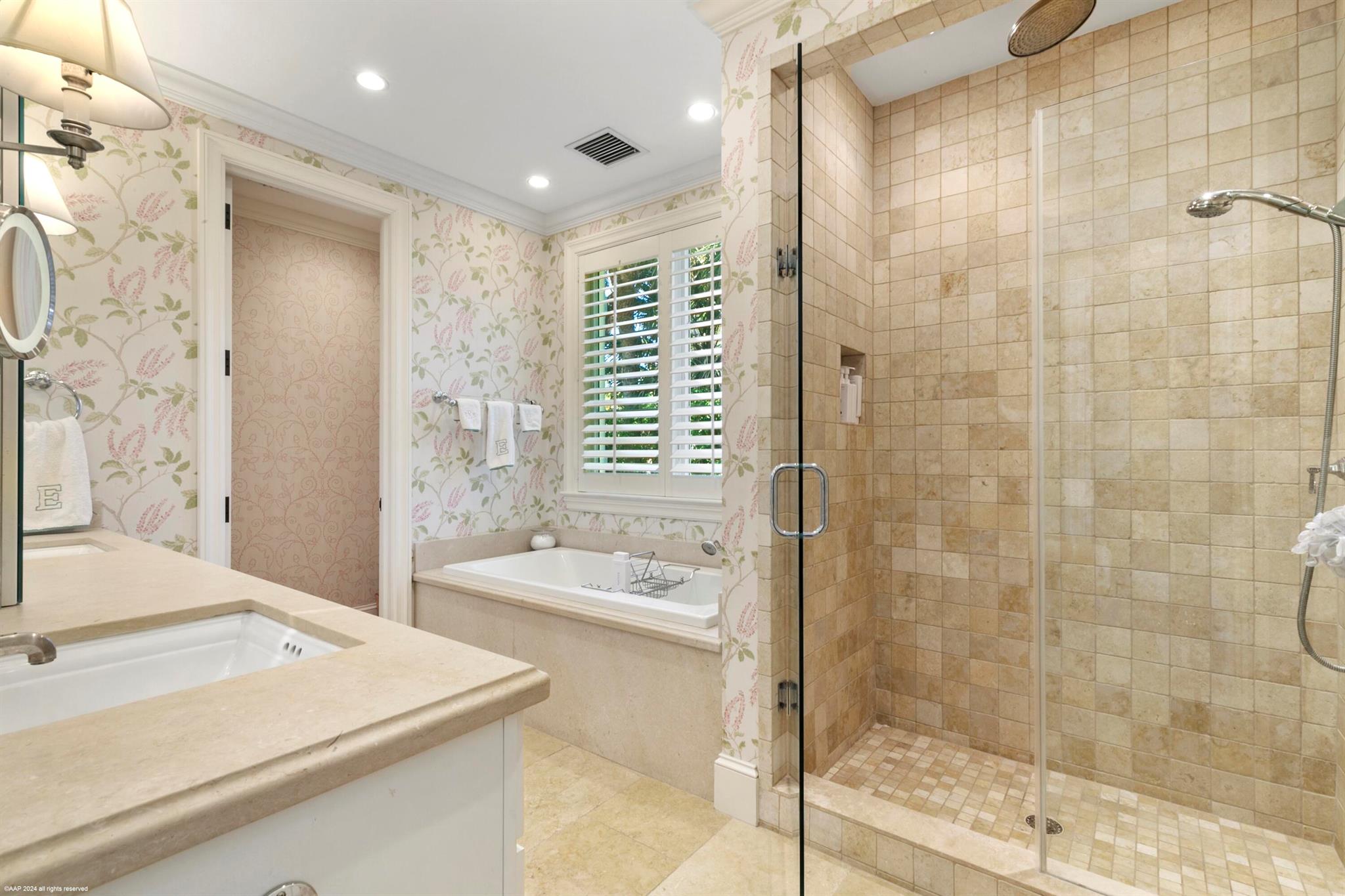 JUPITER ISLAND - Residential