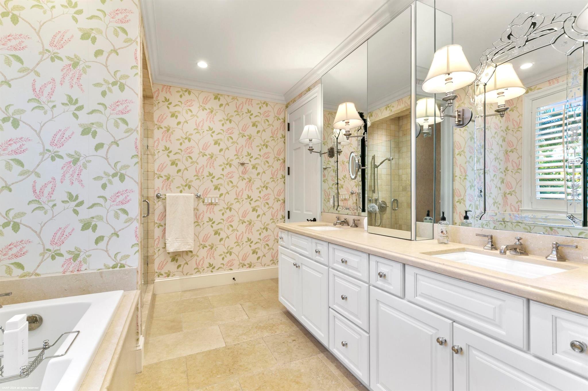 JUPITER ISLAND - Residential