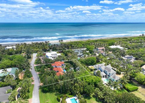 A home in Jupiter Island