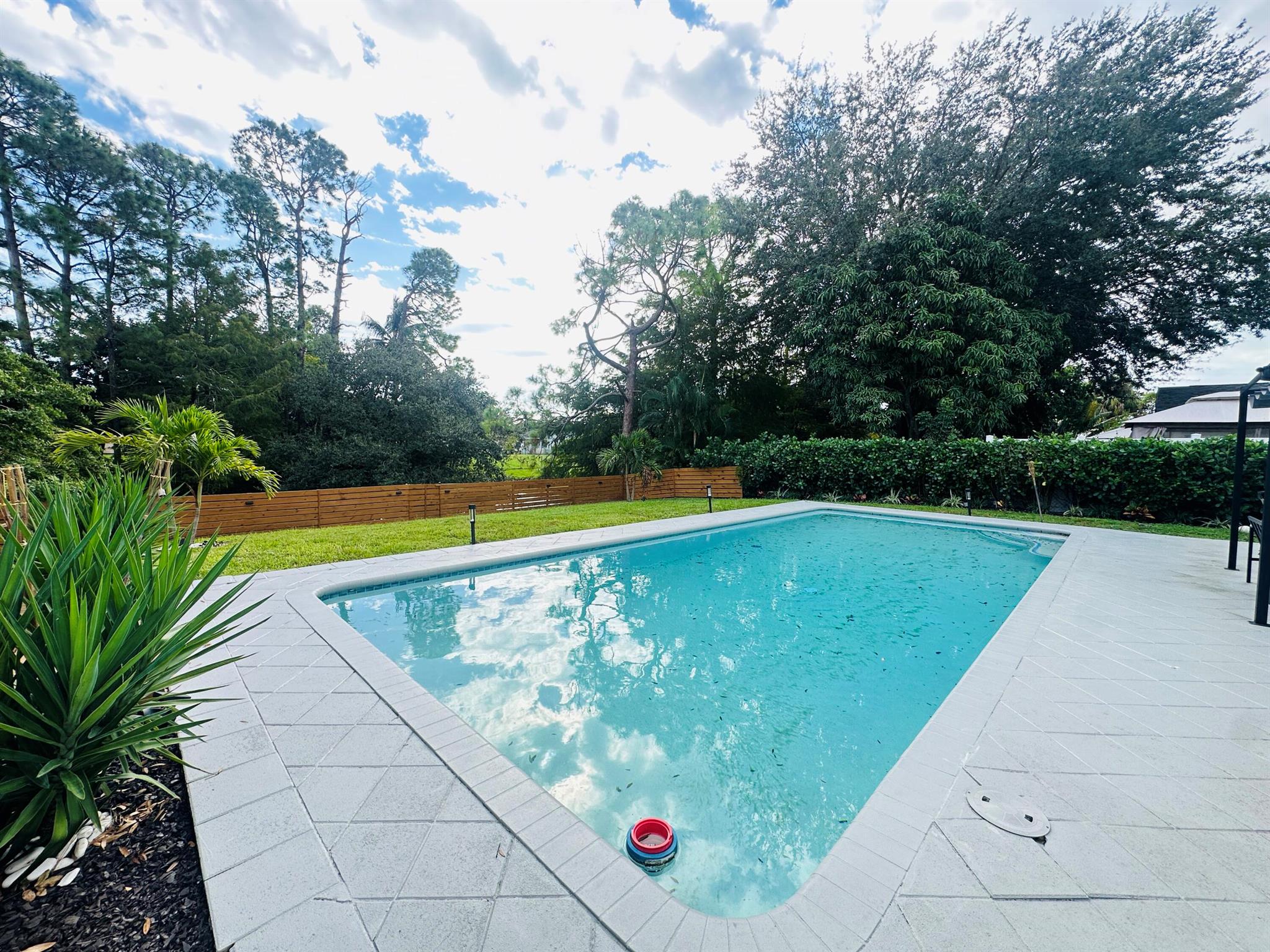 WILLOWS THE FIRST ADD - Residential