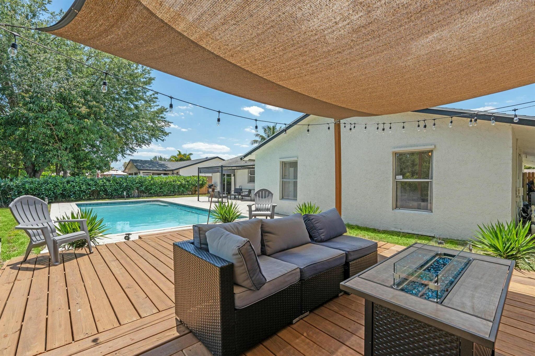 WILLOWS THE FIRST ADD - Residential