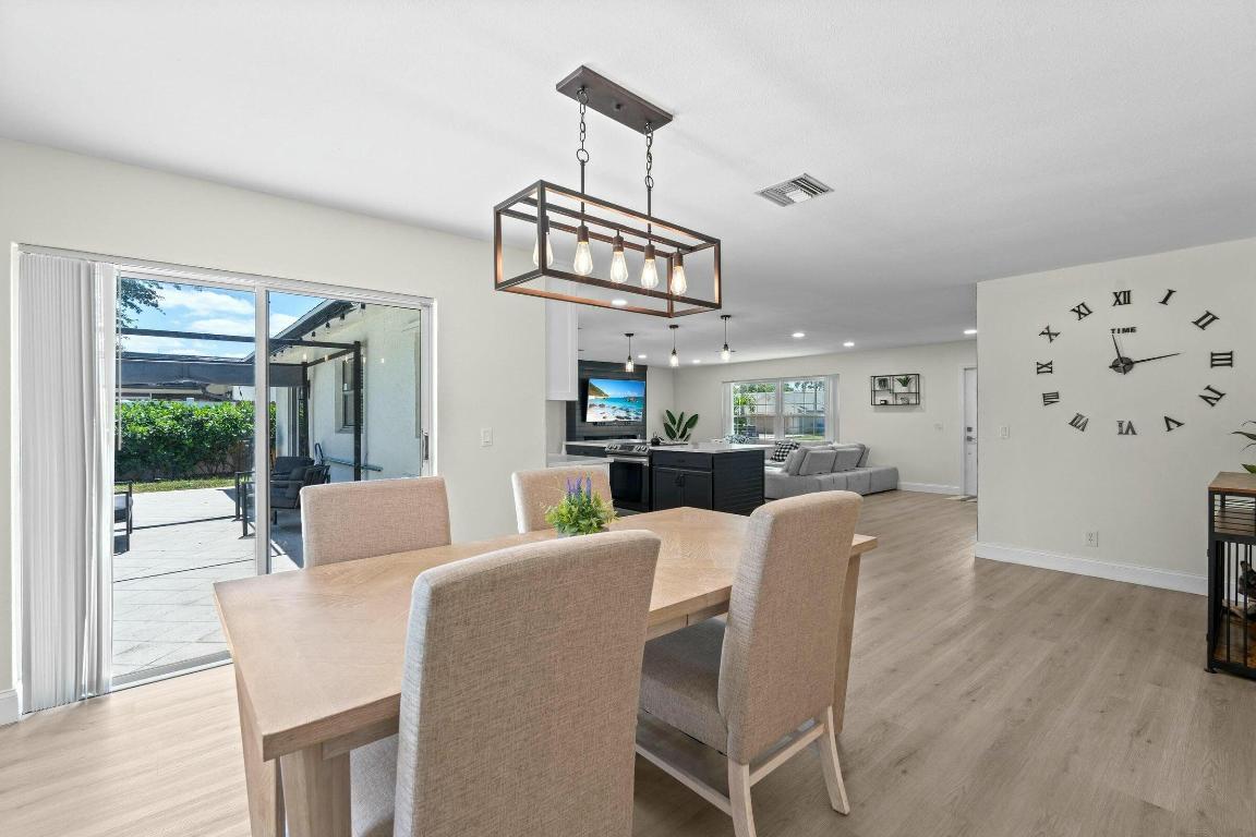 WILLOWS THE FIRST ADD - Residential