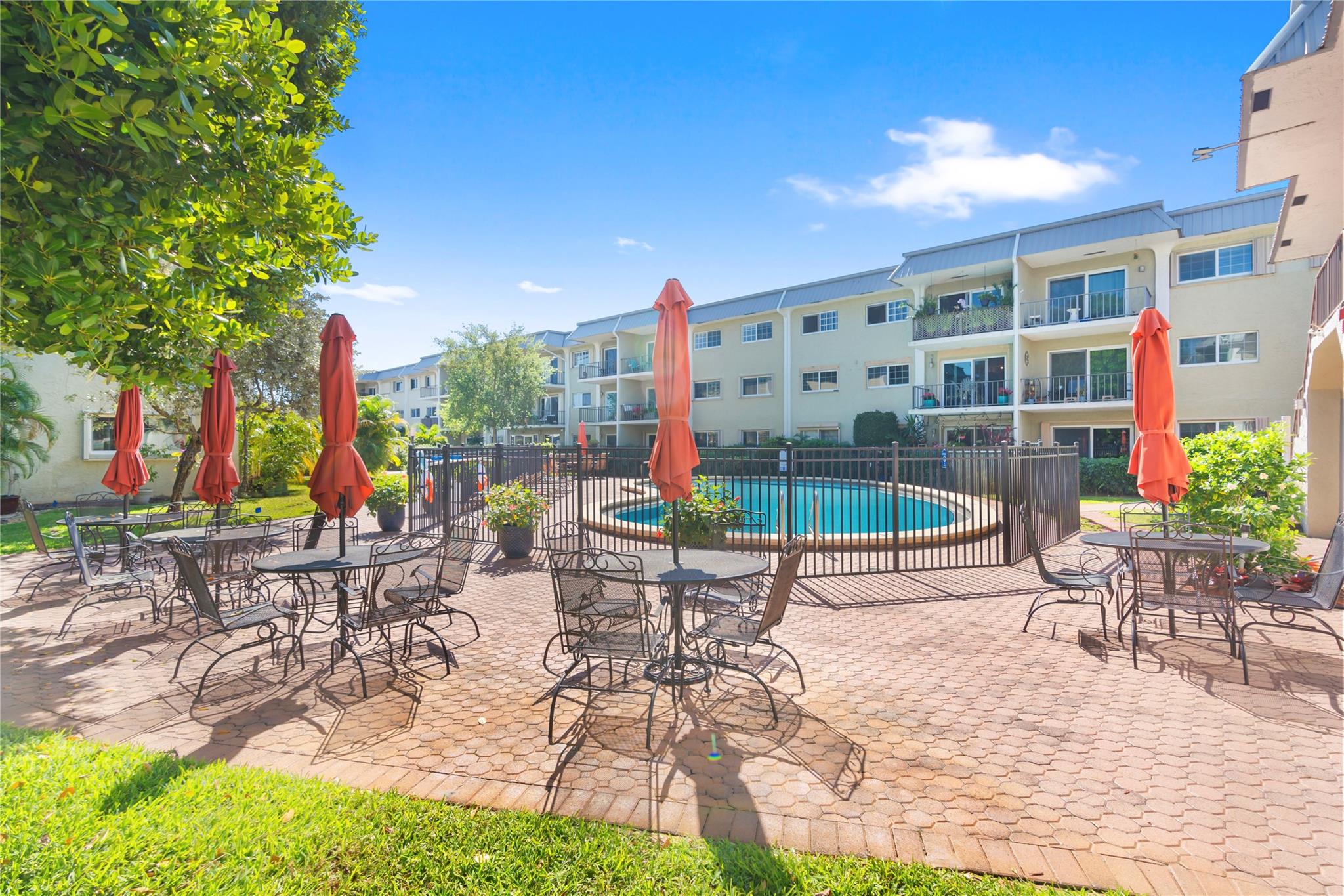 Waterfront 2bed/2bath 3rd floor unit located at sought after River Manor Condo in Wilton Manors just moments from all the restaurants & nightlife on famous Wilton Drive! Unit features laminate floors throughout, updated kitchen with Stainless Steel appliances and granite counters, updated guest bath with shower, guest bedroom with walk-in closet, master bedroom with one standard closet and one large walk-in closet, ensuite bath with tub and shower combination. Relax on the balcony overlooking the nature preserve and partial views of the river. Community features a pool and clubhouse.