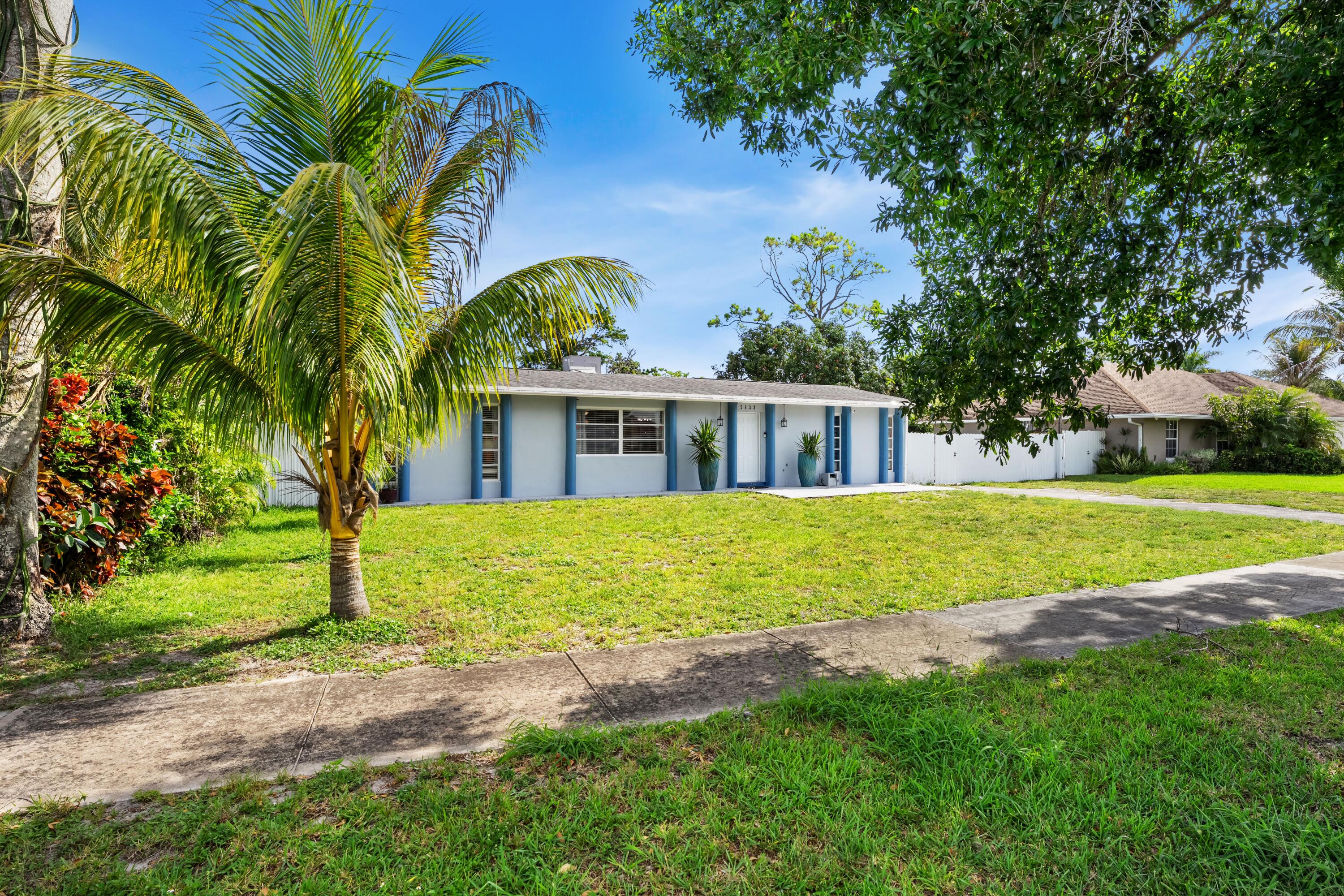 5833 Fair Green Road