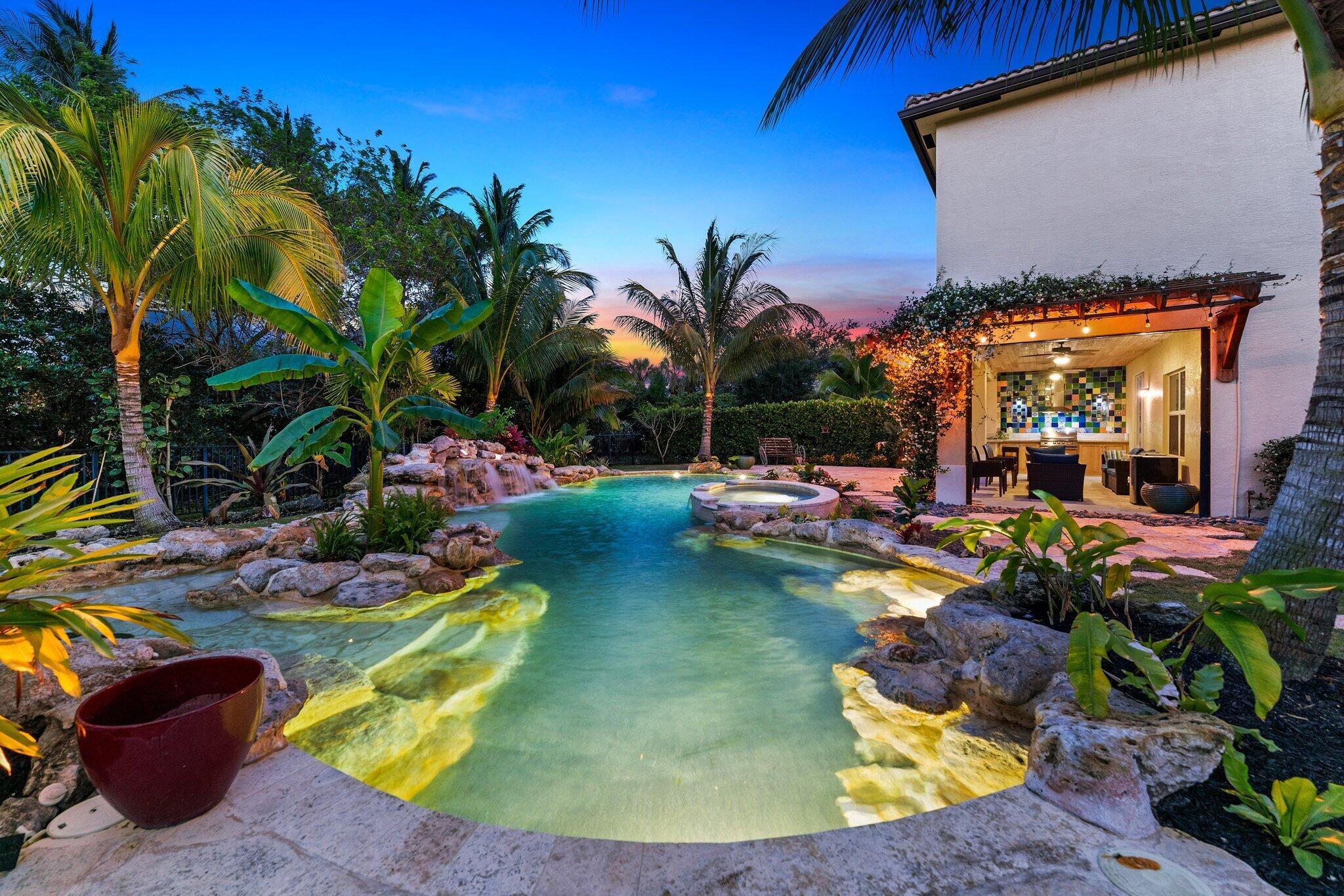 139 Rudder Cay Way