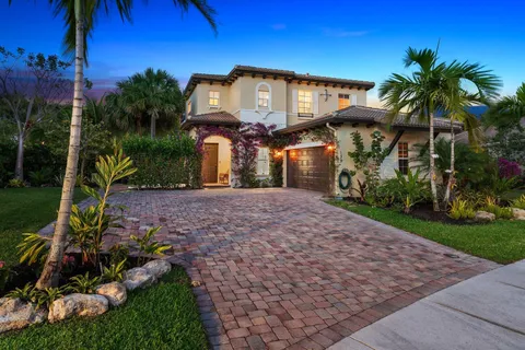 139 Rudder Cay Way, Jupiter, FL MLS: R10978136