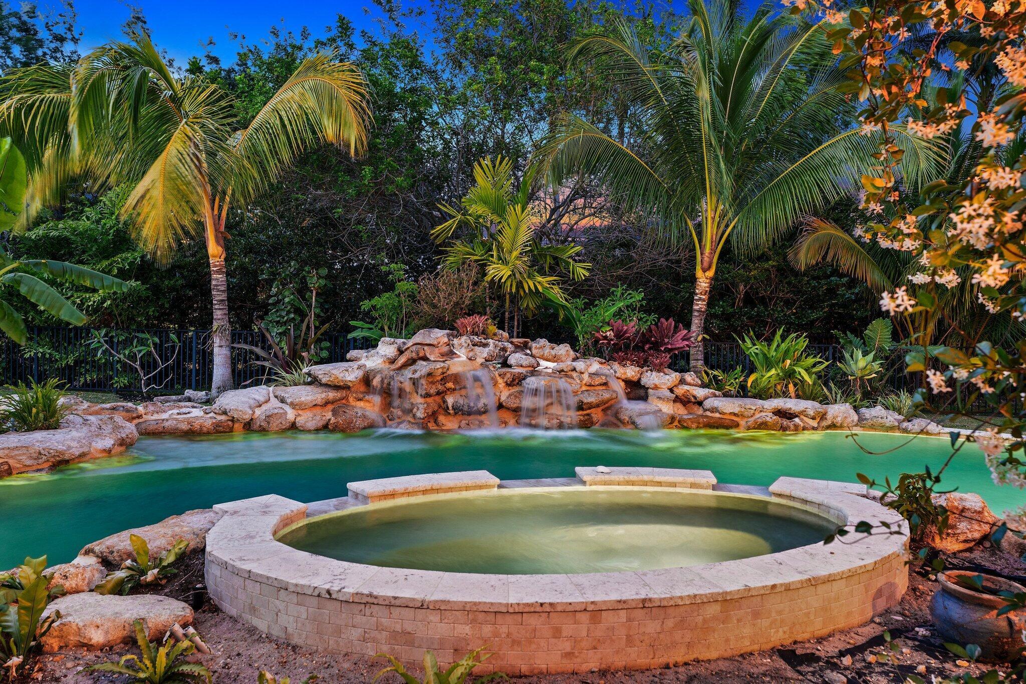 139 Rudder Cay Way