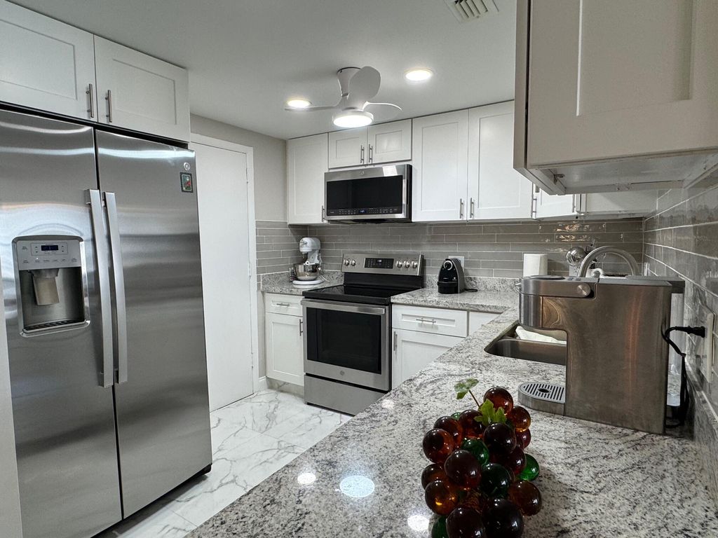 Photo of 305 N Pompano Beach Boulevard #1007, Pompano Beach, FL 33062 (MLS # B26005163)