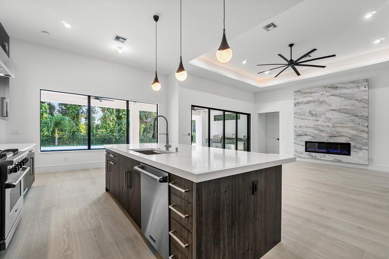 TRADE WINDS ESTS FIRST AD - Residential