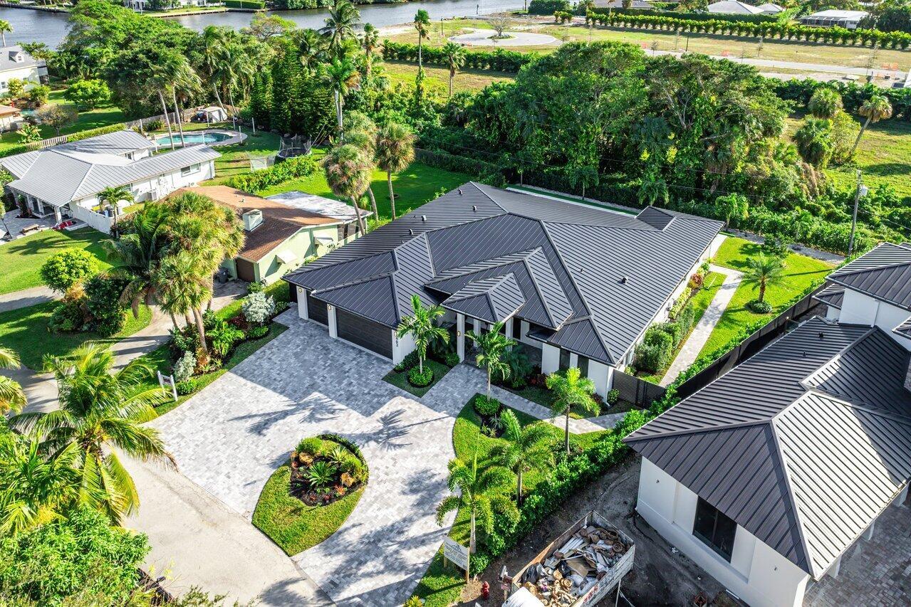 TRADE WINDS ESTS FIRST AD - Residential