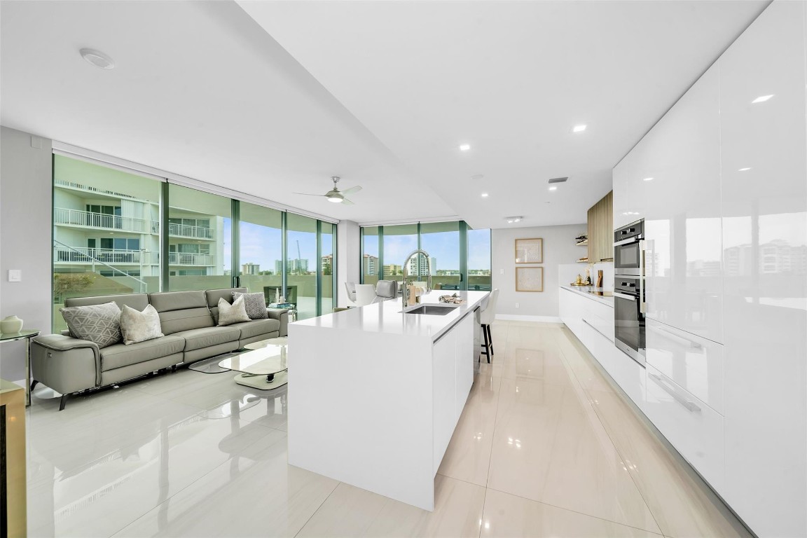 730 N Ocean Boulevard 405