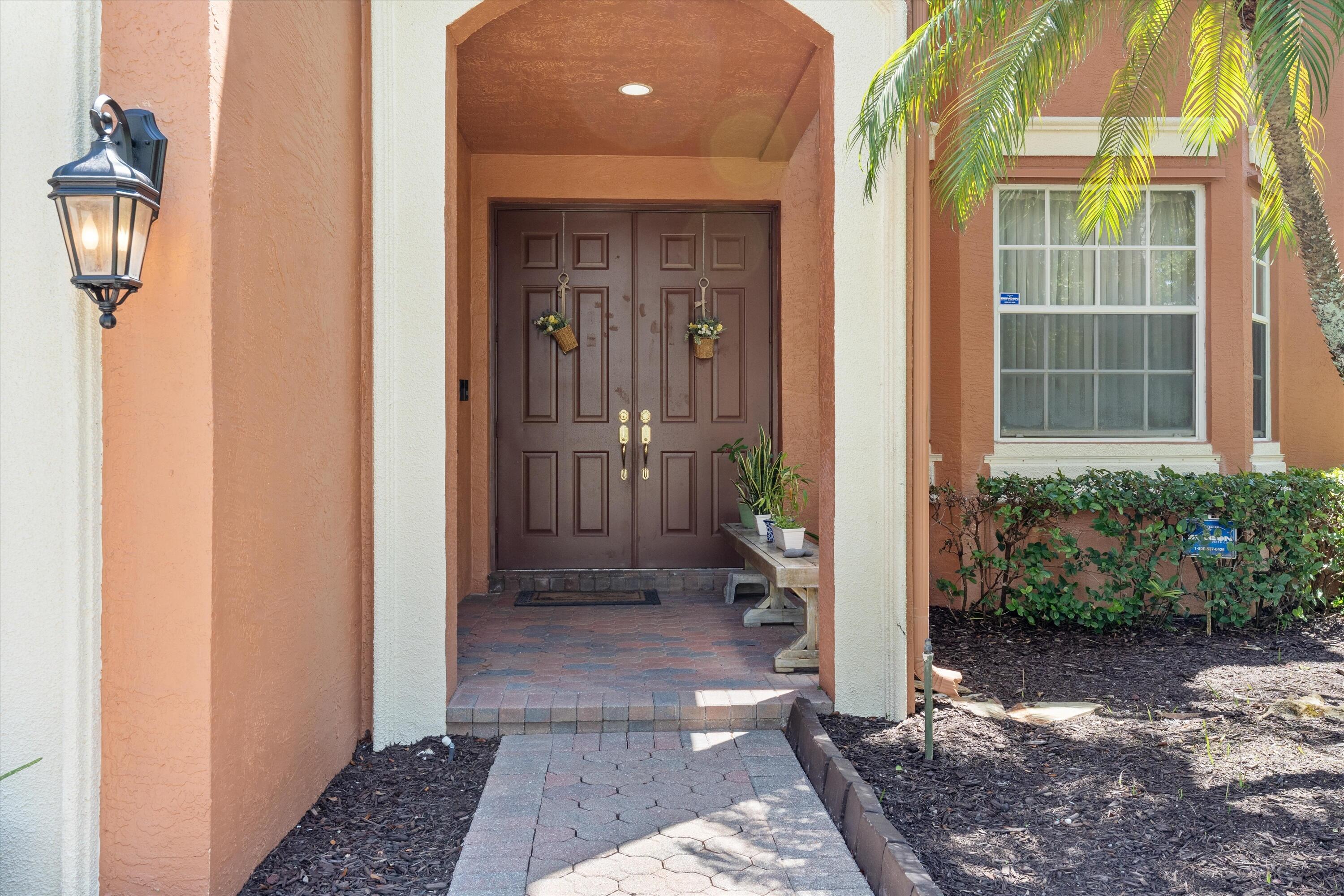 Properties 2880 Shaughnessy Drive