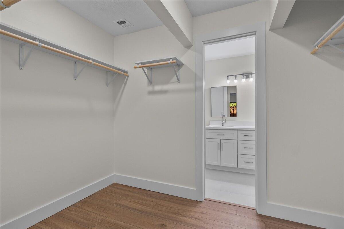 SPRINGDALE HOMES - Residential Lease