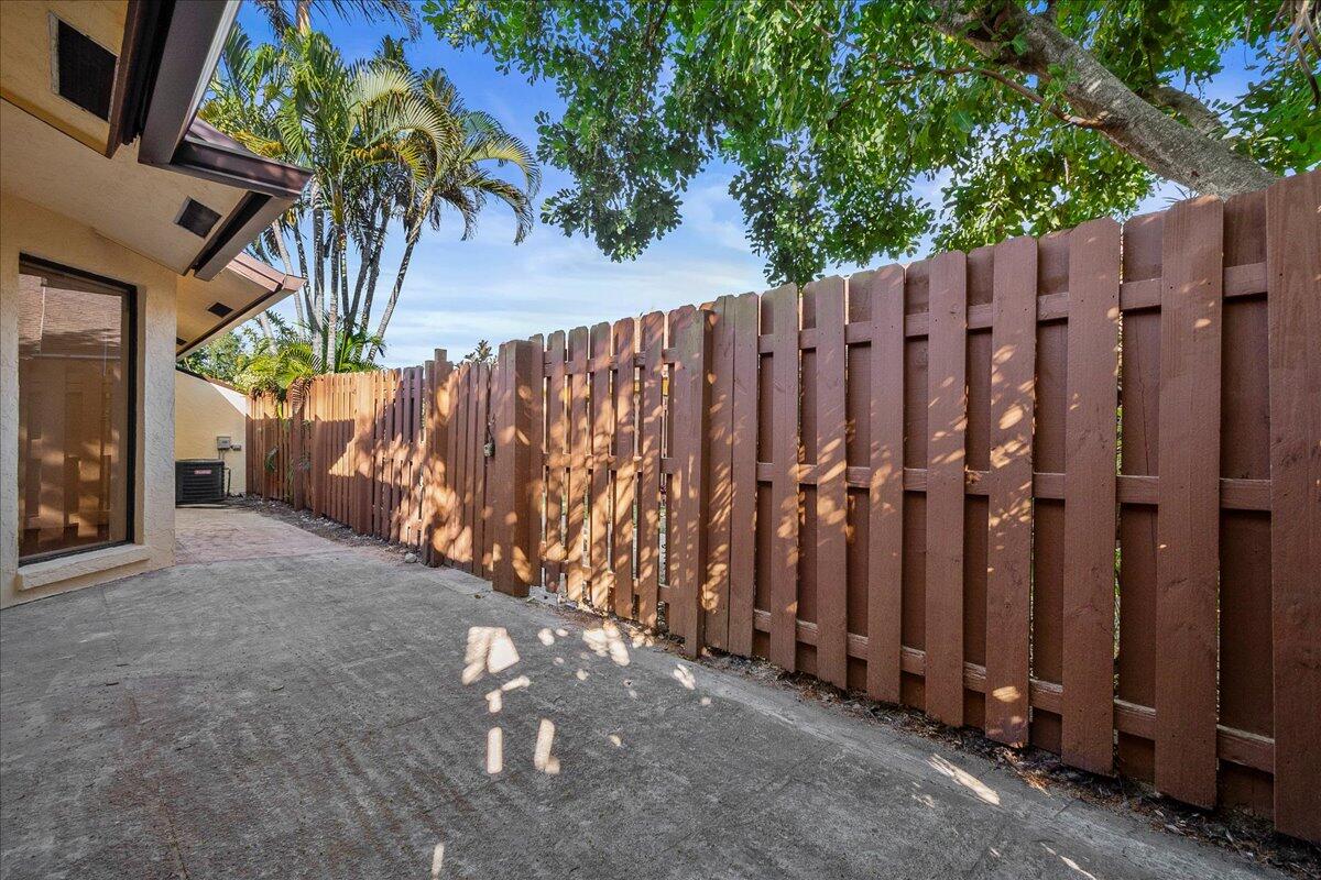 SPRINGDALE HOMES - Residential Lease