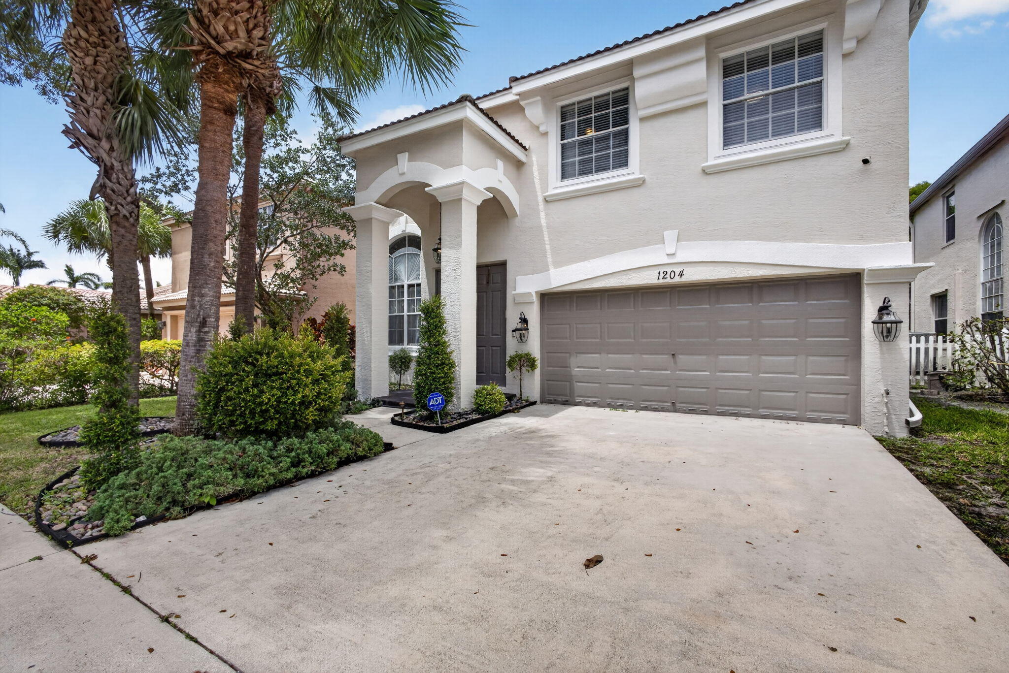 Properties 1204 OAKWATER Drive