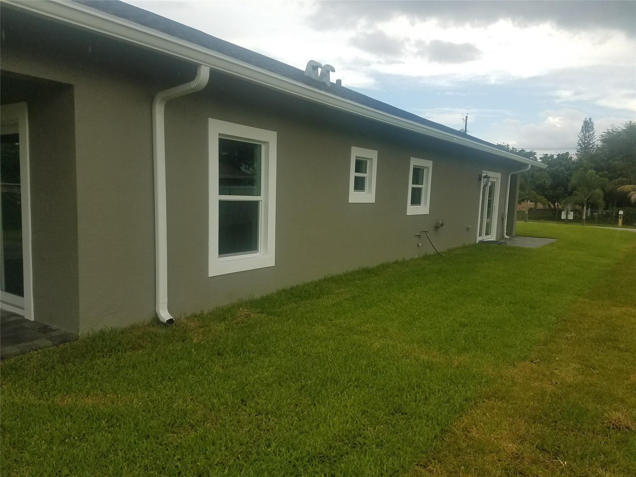 2643 Kentucky Street