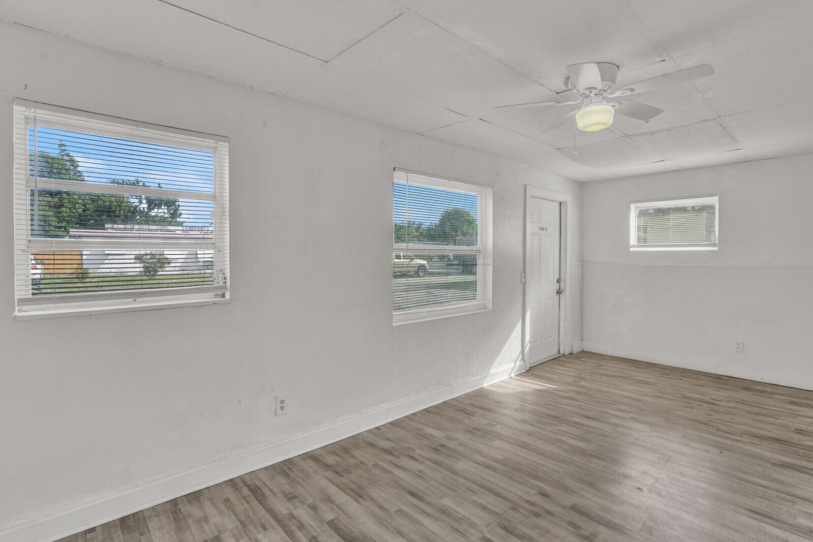 TROPICAL TERRACE - Residential Income