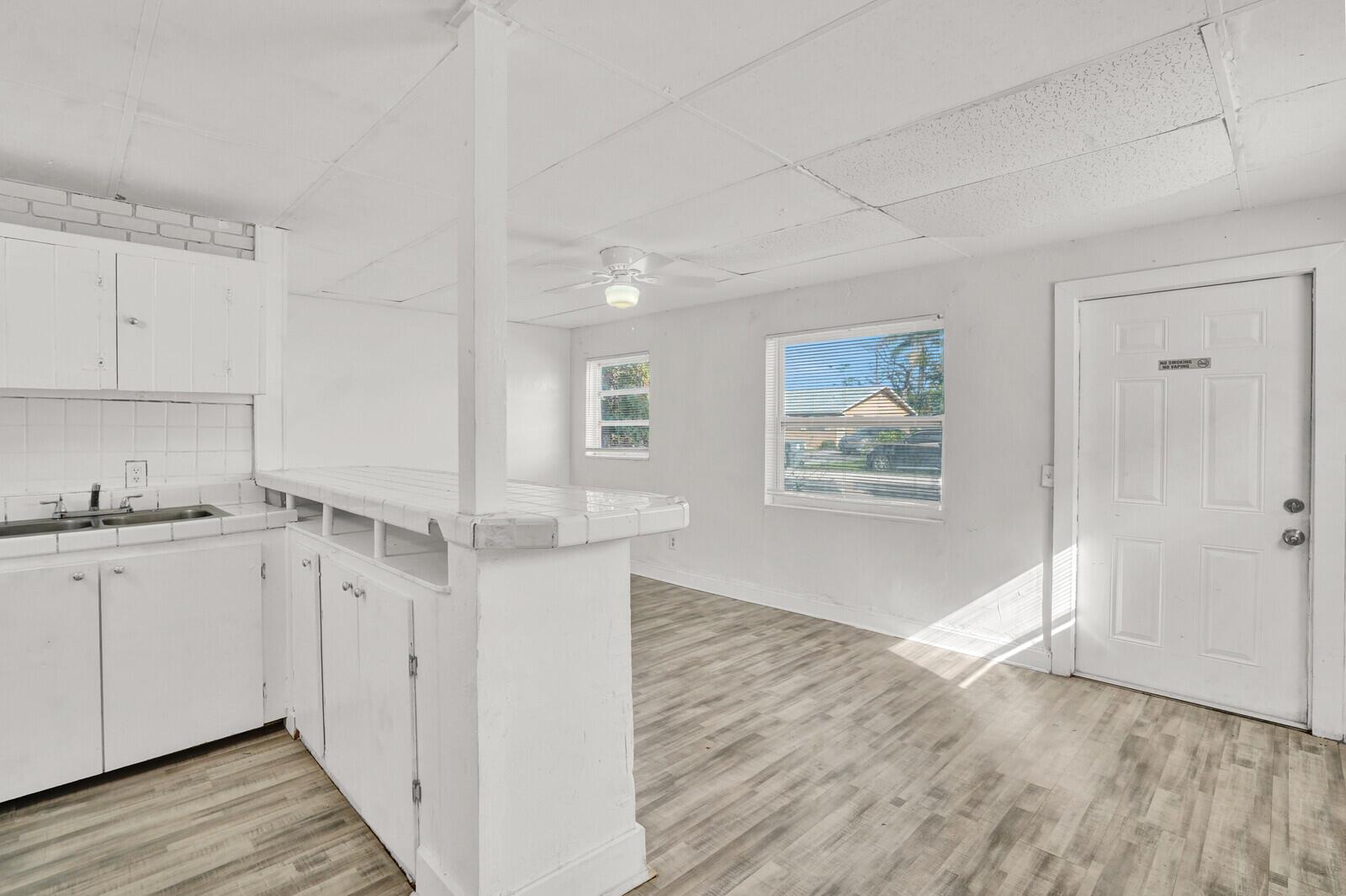 TROPICAL TERRACE - Residential Income