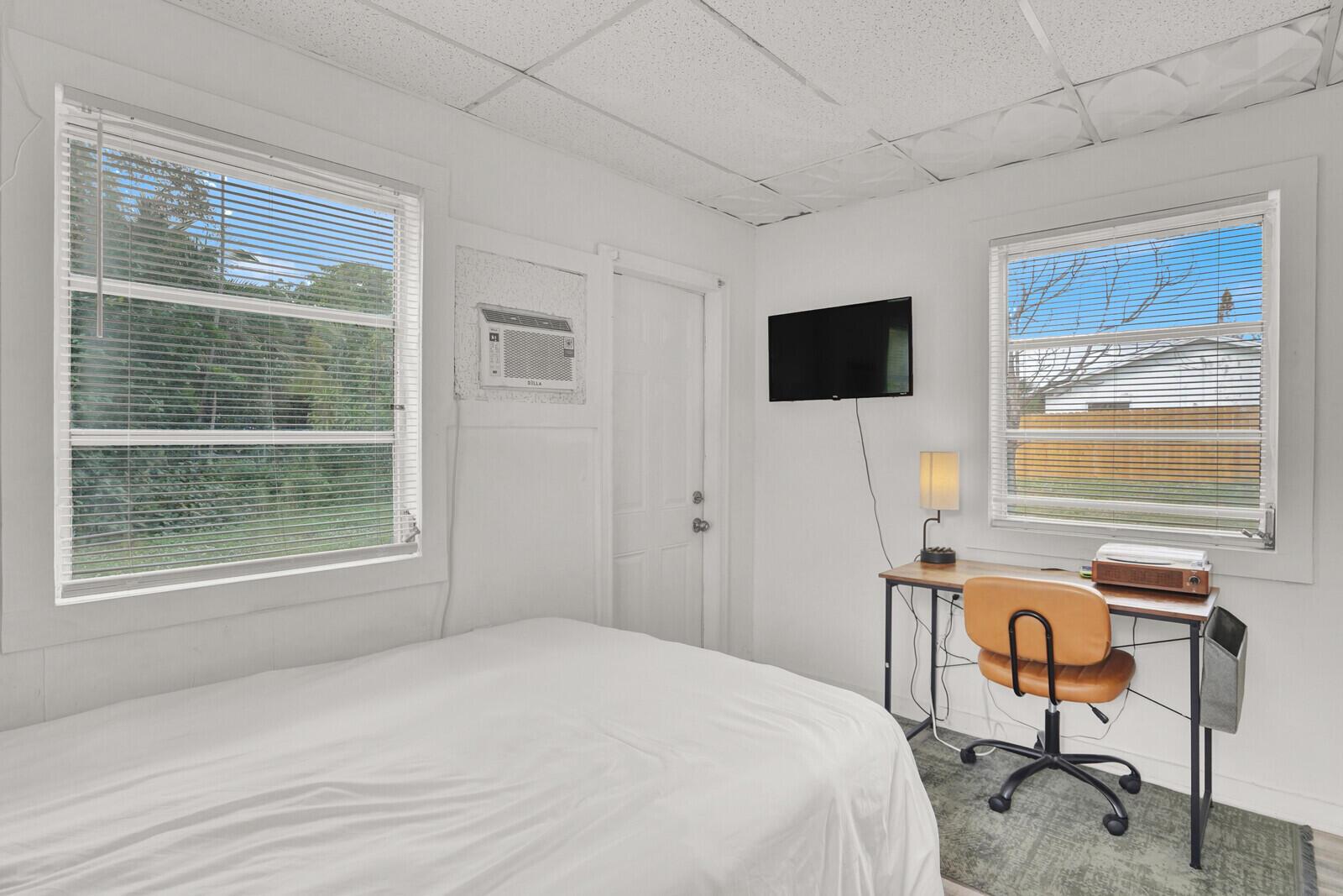 TROPICAL TERRACE - Residential Income