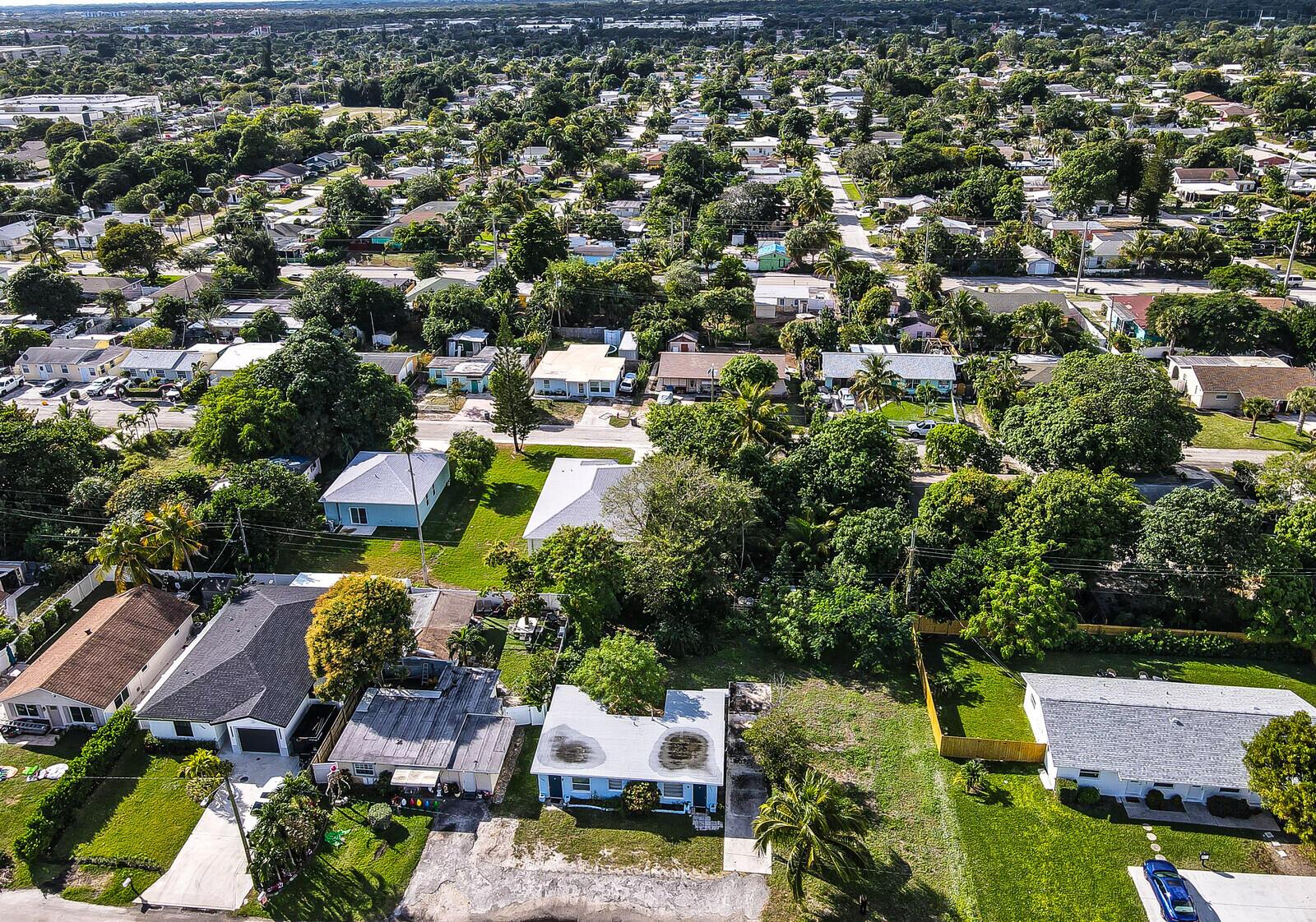TROPICAL TERRACE - Residential Income