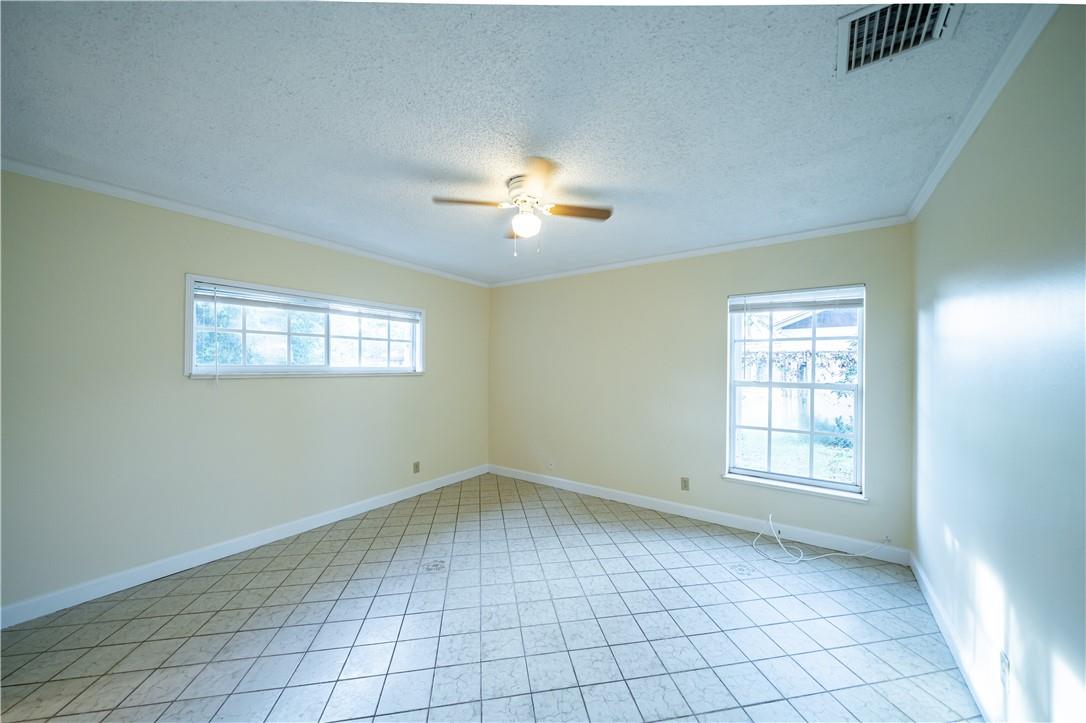 Serino Park Sec 3 81-46 B - Residential Lease