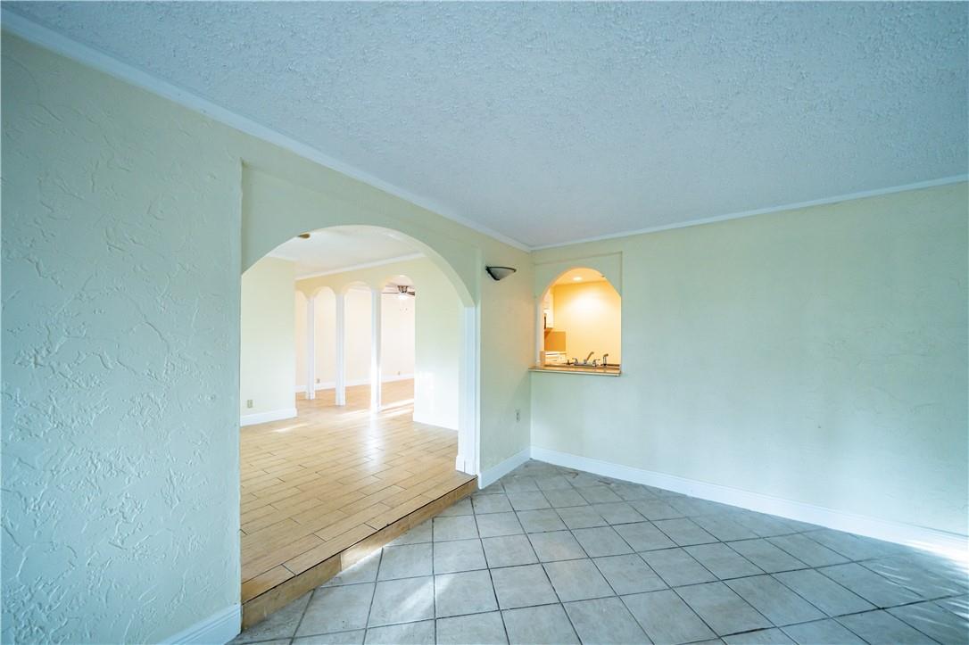 Serino Park Sec 3 81-46 B - Residential Lease