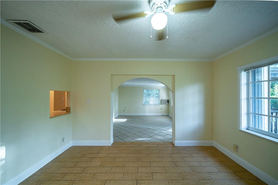 Serino Park Sec 3 81-46 B - Residential Lease