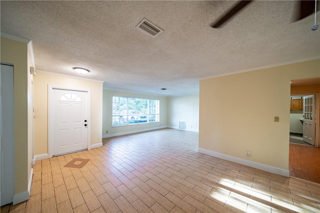 Serino Park Sec 3 81-46 B - Residential Lease