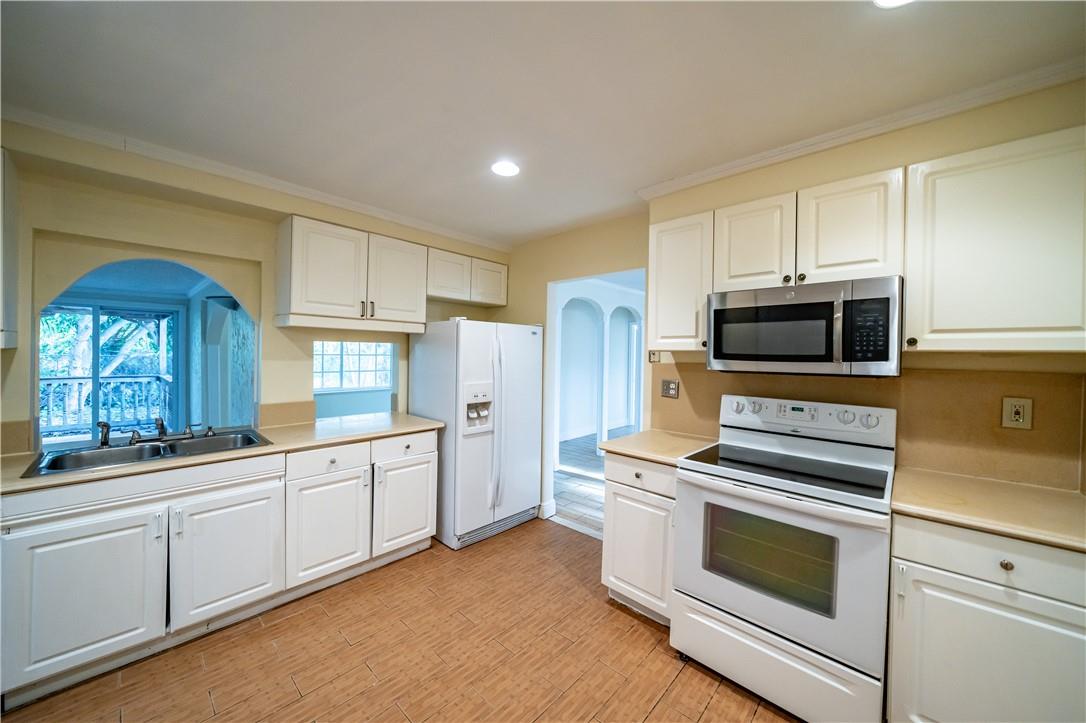 Serino Park Sec 3 81-46 B - Residential Lease