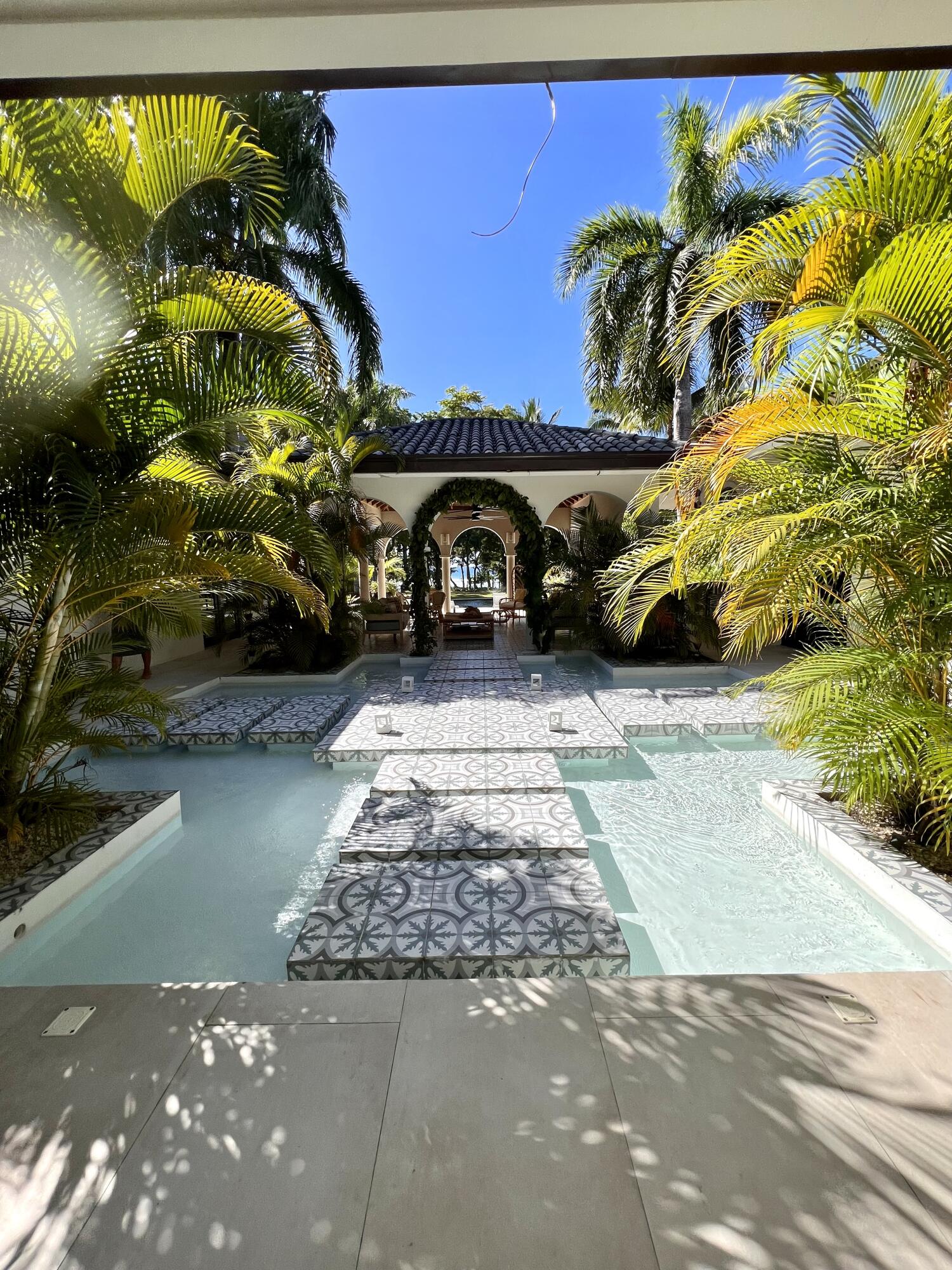 123456 Sea Horse Ranch Community