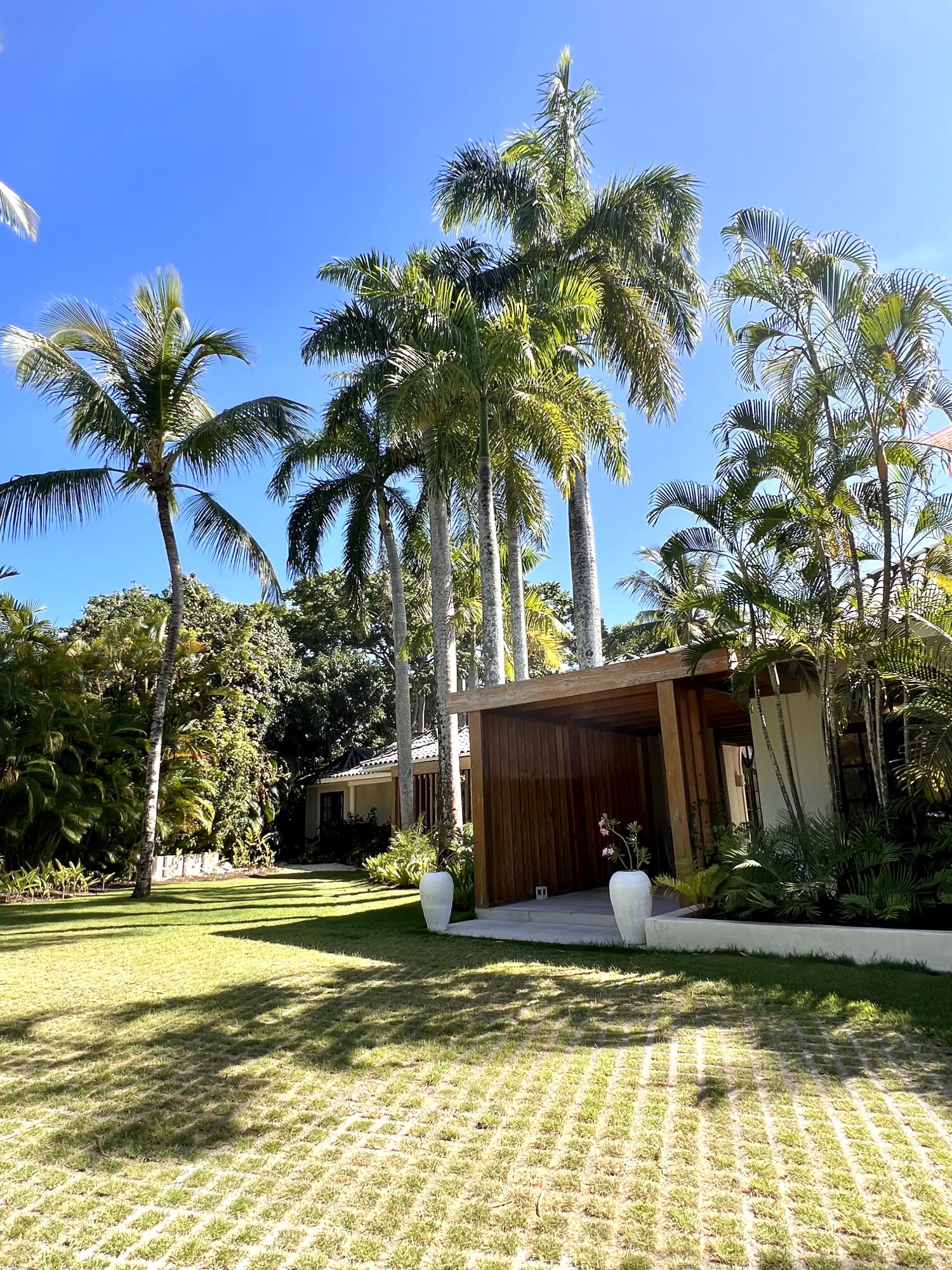123456 Sea Horse Ranch Community