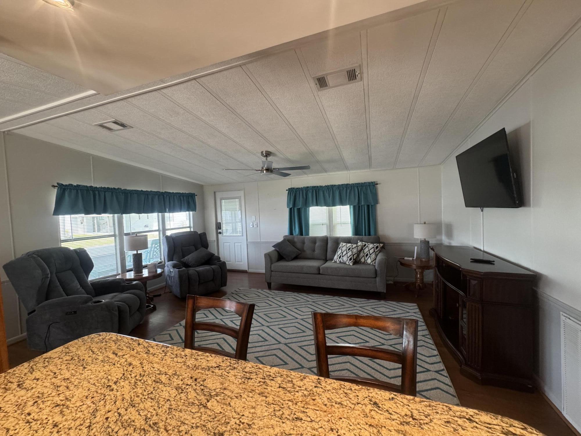 SEMINOLE COVE CONDOMINIUM - Residential