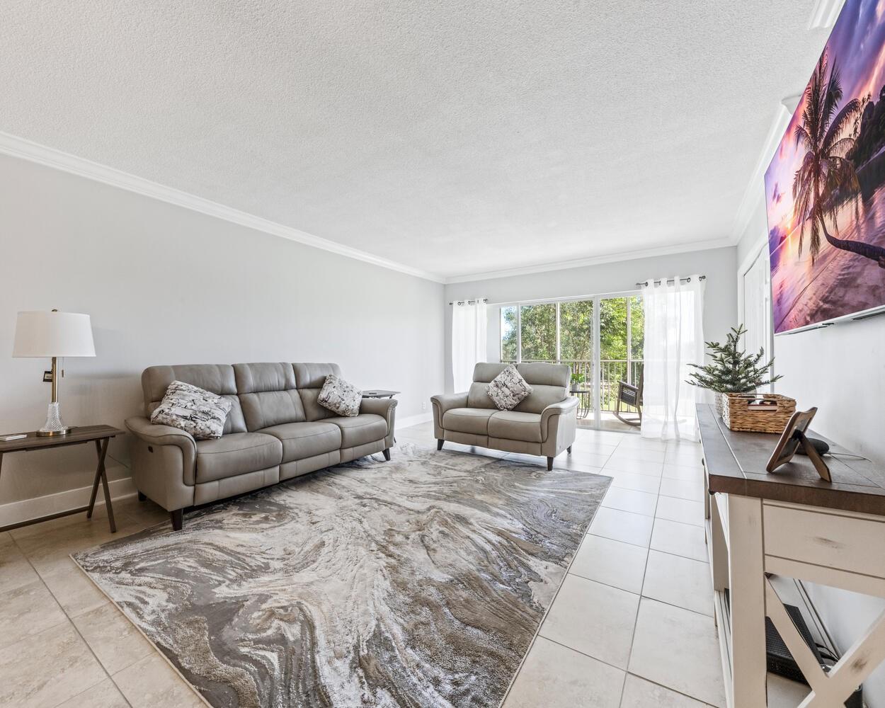 3300 N Palm Aire Dr 205