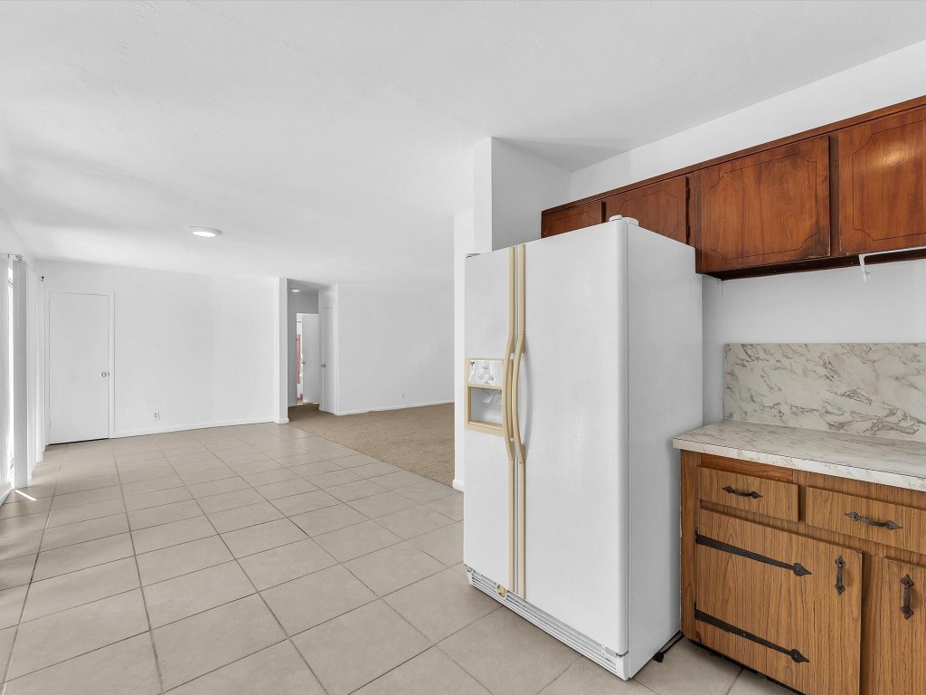 LAUDERDALE LAKES WEST GAT - Residential