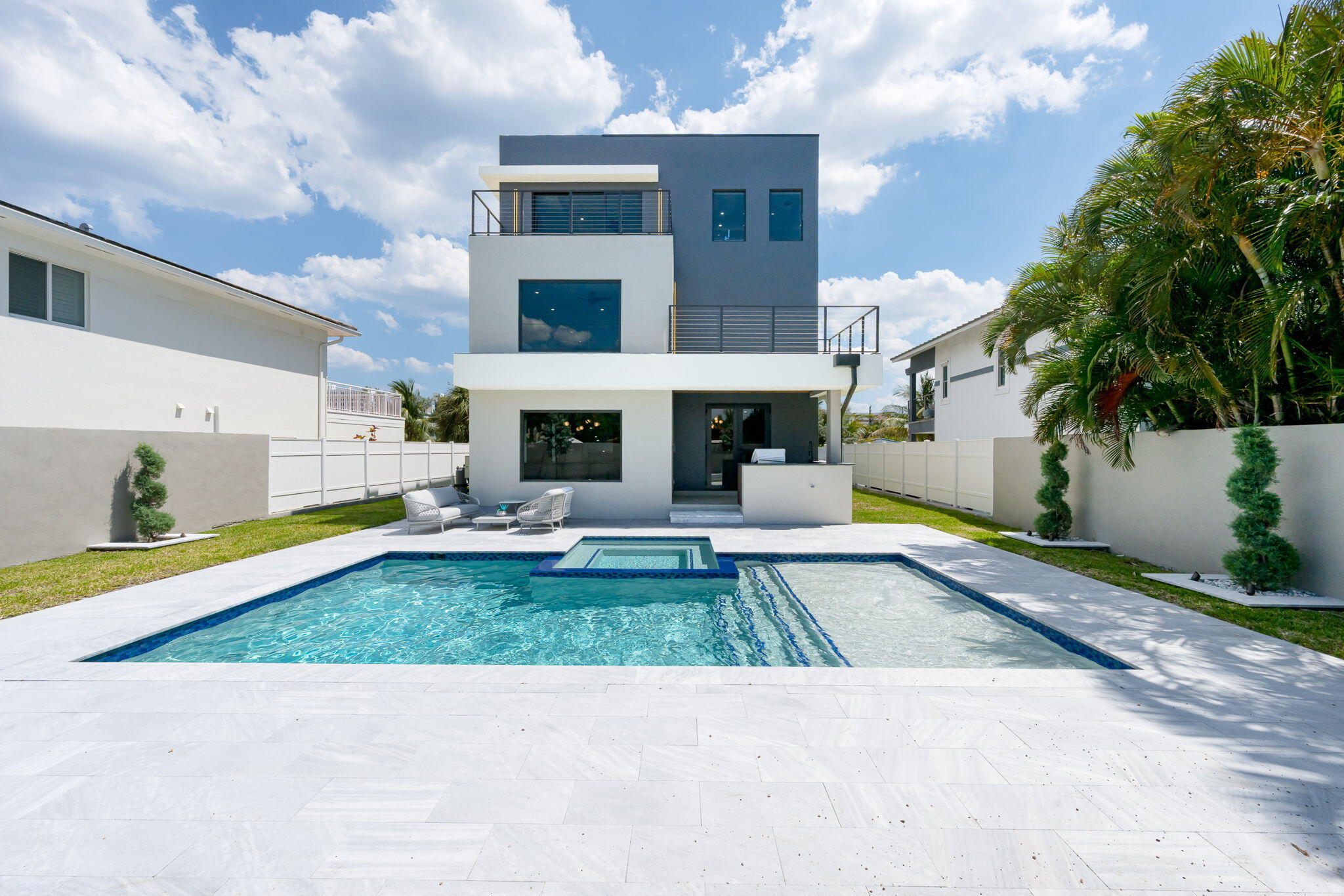 WAHOO NO 2 - Residential