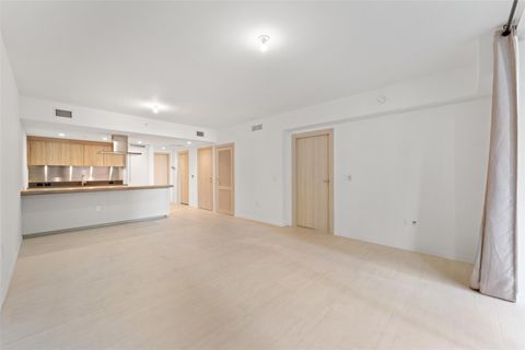 1000 Brickell Plz 3103 Miami FL 33131