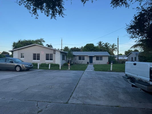 4165 42ND AVE S, LAKE WORTH, FL 33461 - Image cbcaa442283bfe852ea96273dcfc6765/417934413
