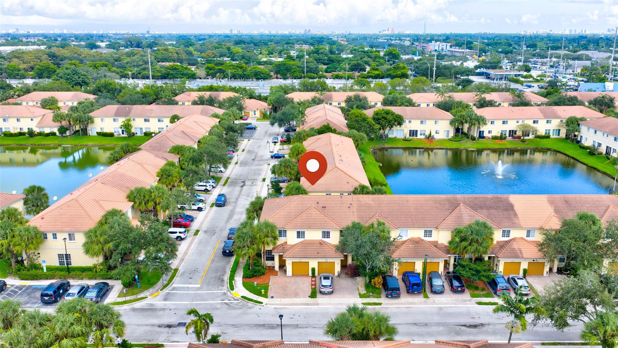 ISLES OF OAKLAND PARK - Residential