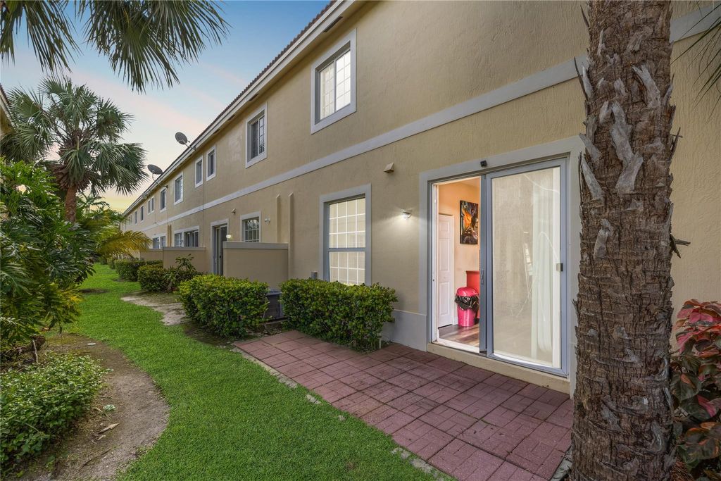 Photo of 3230 NW 32nd Terrace #3230, Oakland Park, FL 33309 (MLS # F10533149)