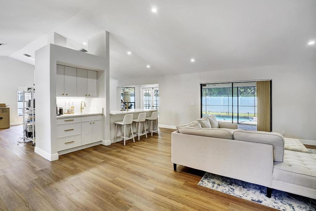 Photo of 6320 Pine Jog Avenue, Boca Raton, FL 33433 (MLS # R10996867)