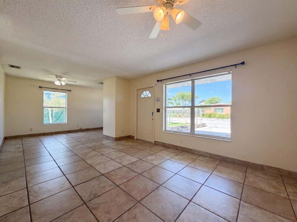 Photo of 1418 K St, Lake Worth Beach, FL 33460 (MLS # B26066061)