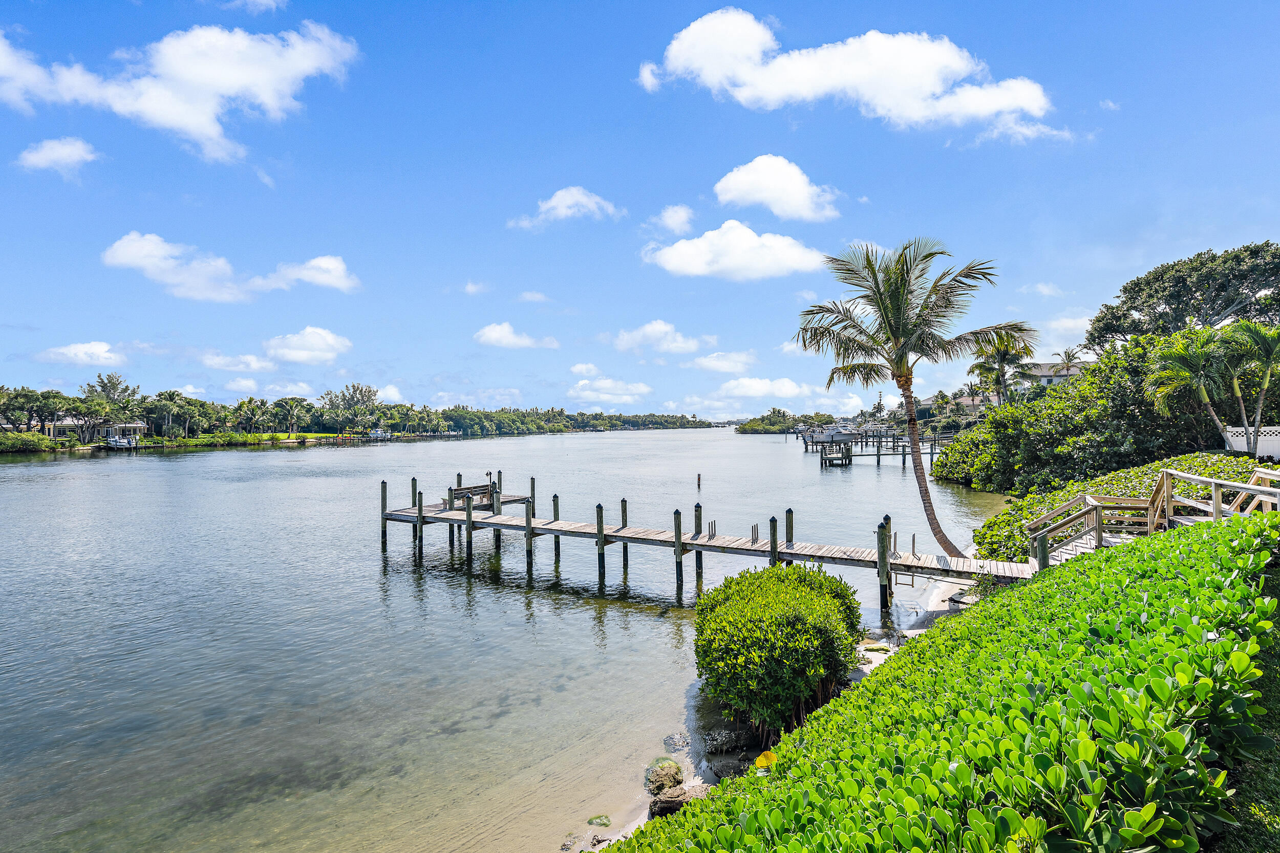 Rolling Hills - Residential