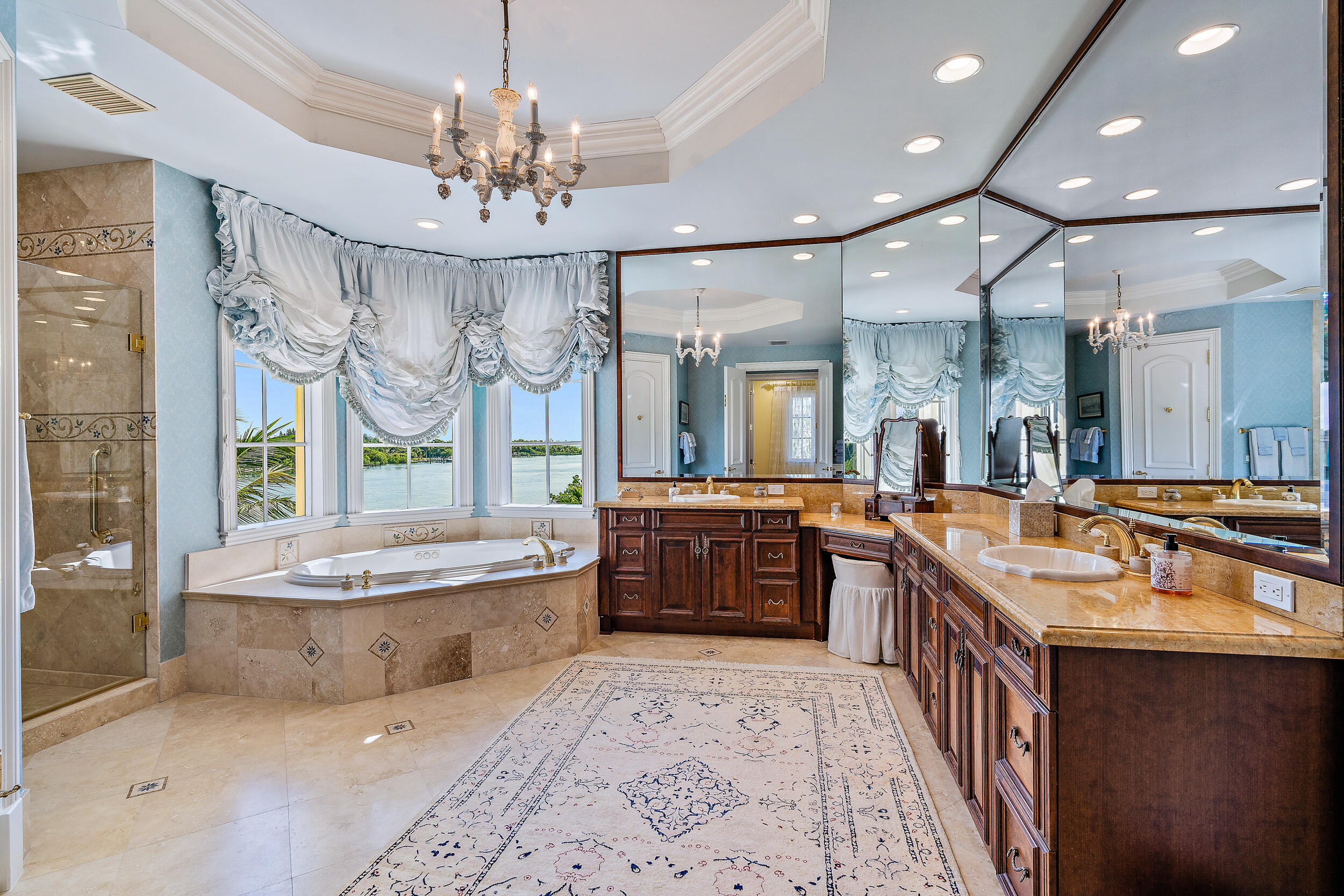 Rolling Hills - Residential