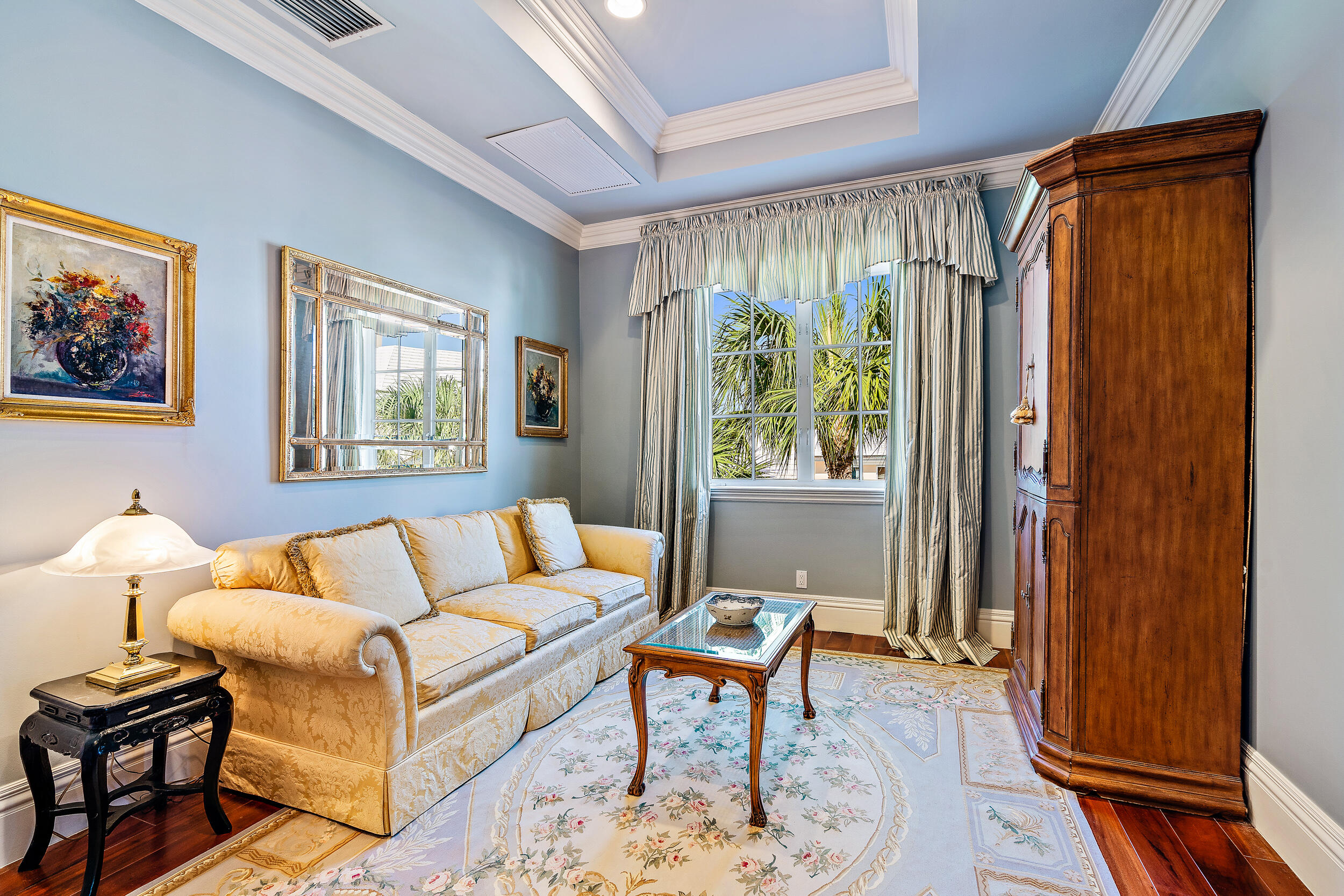 Rolling Hills - Residential