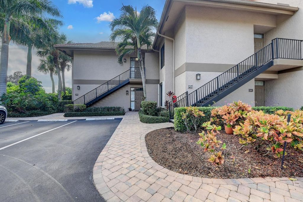 Photo of 19399 Sabal Lake Drive #5012, Boca Raton, FL 33434 (MLS # R11076092)